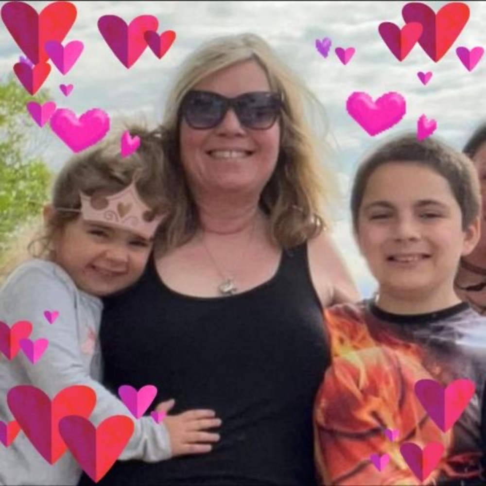 Meet your Posher, Sharon